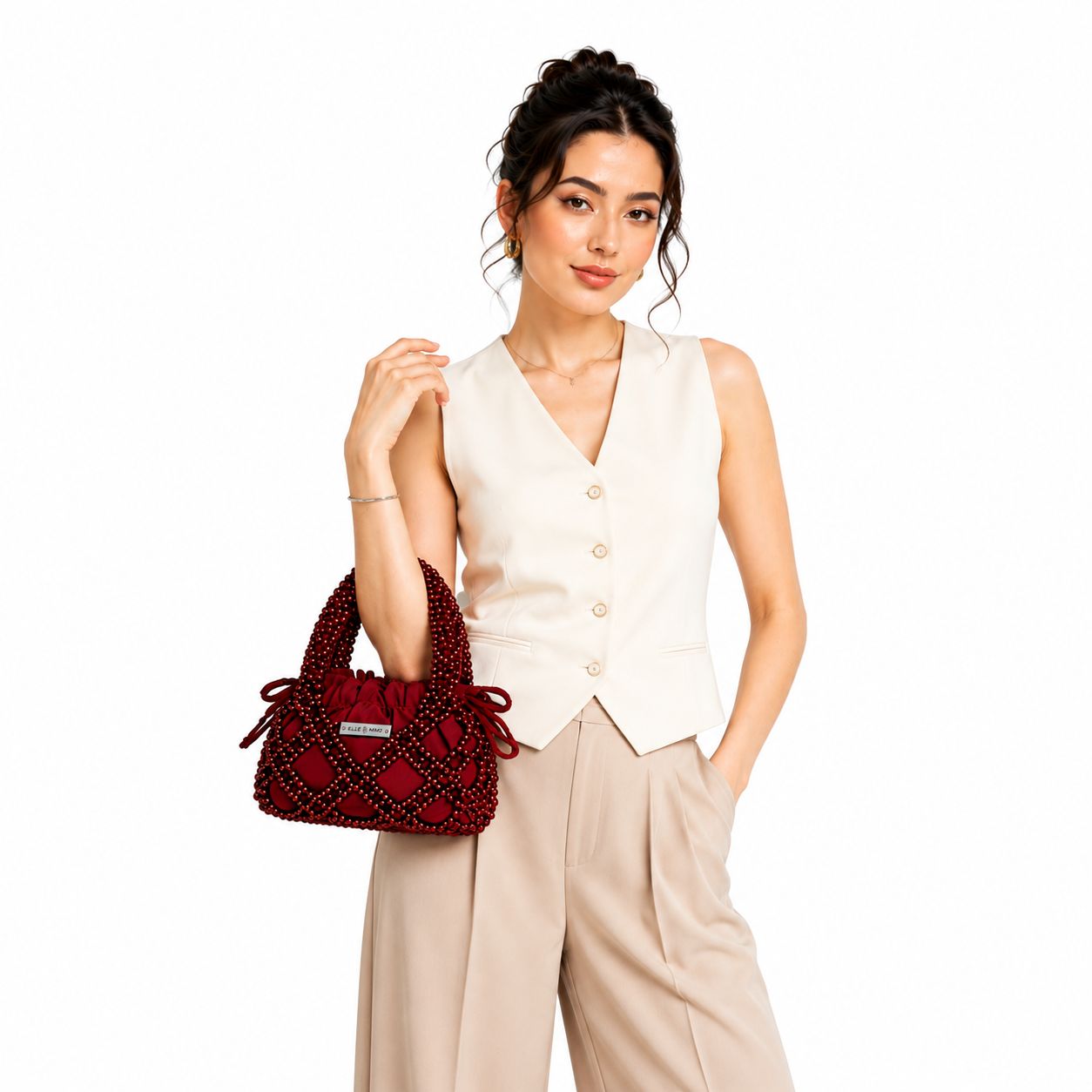 06_chatgpt-image-25-may-2026-08-19-11.webp 5